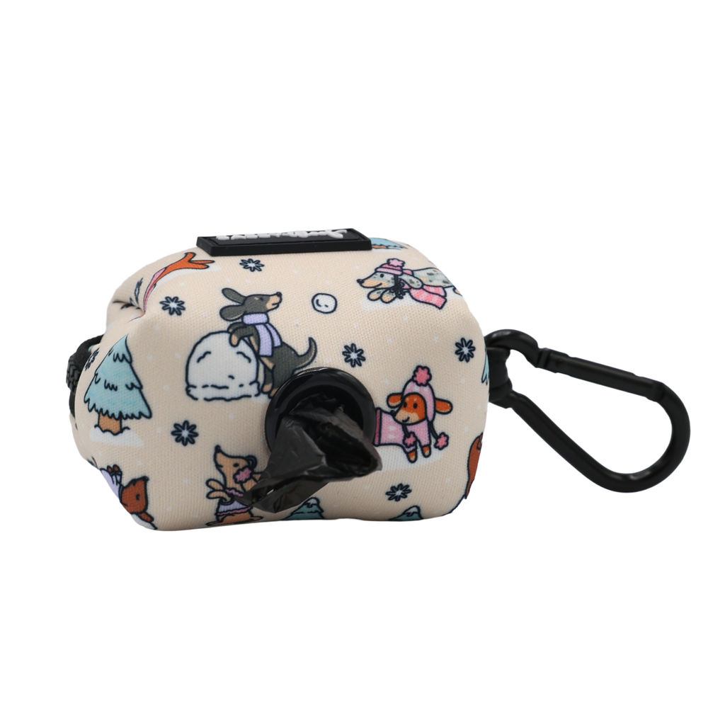 Weenie Wonderland | Dog Waste Bag Holder